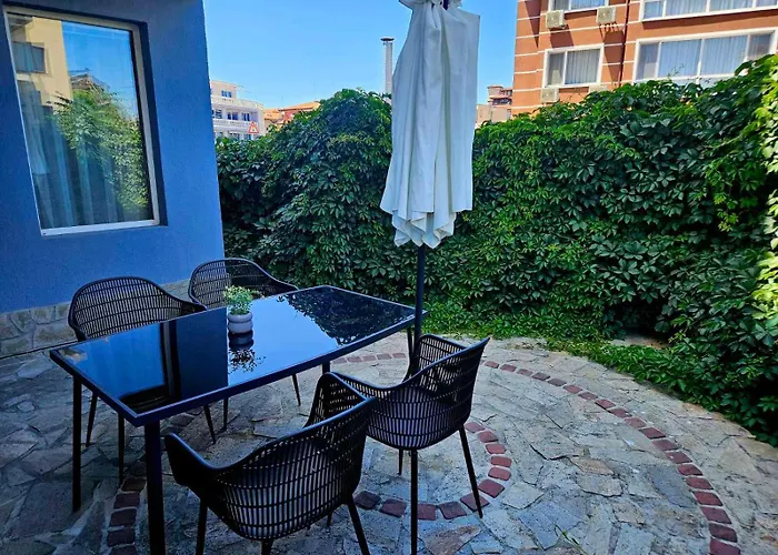 Pensión Blue Bay House 4*